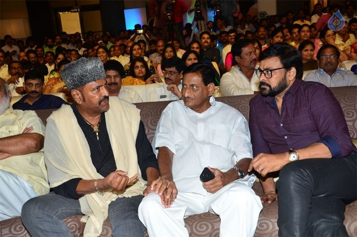 chiranjeevi,mohan babu,ganta srinivasa rao,dasari narayana rao,jayadev audio launch  ఇలా అయితే దాసరి ఆత్మ ఇంకా క్షోభిస్తుంది!