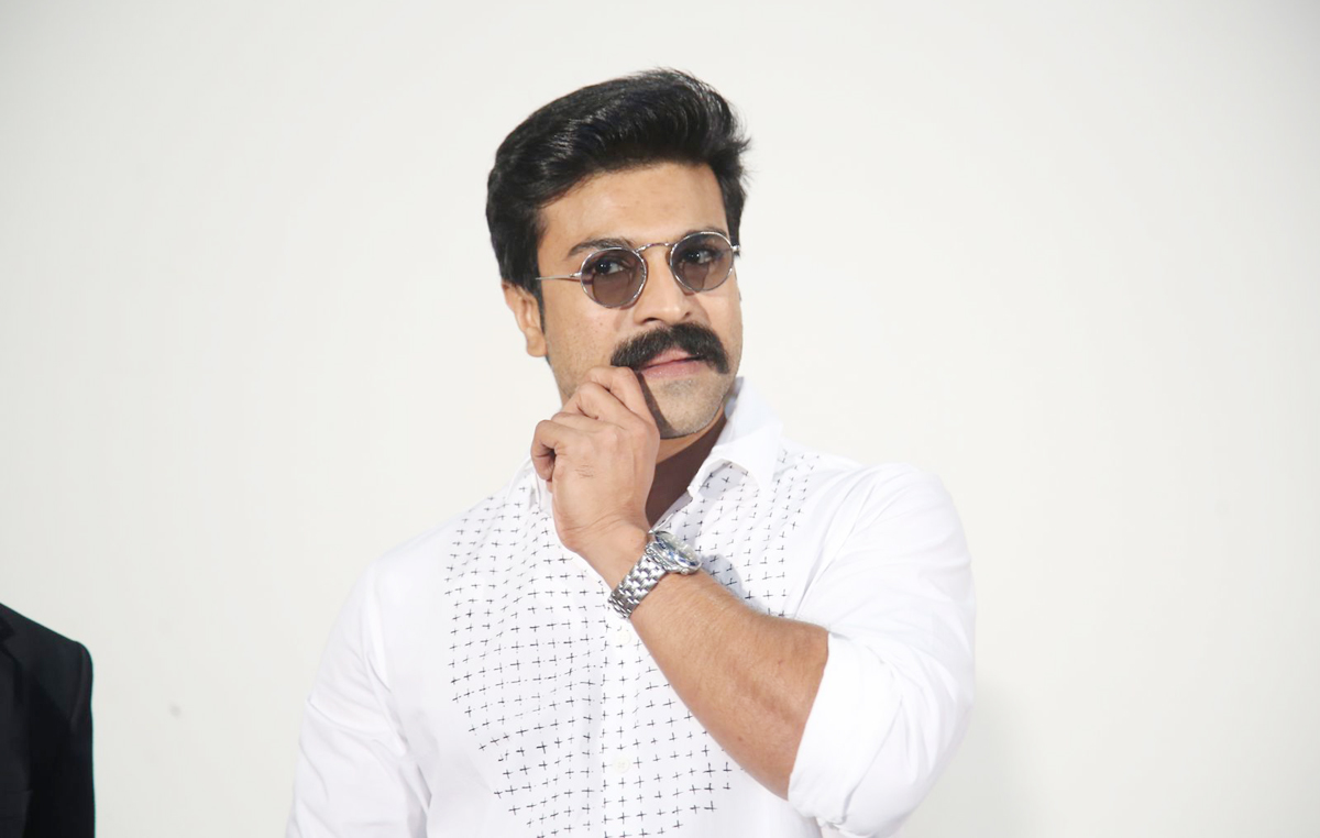 ram charan,rrr,ramaraju look  మొన్న చెల్లెలి కోసం - నేడు అక్క కోసం 