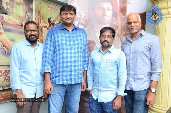 producers,happy,dear comrade,result  ‘డియర్ కామ్రేడ్’తో హ్యాపీగా ఉన్నారట!