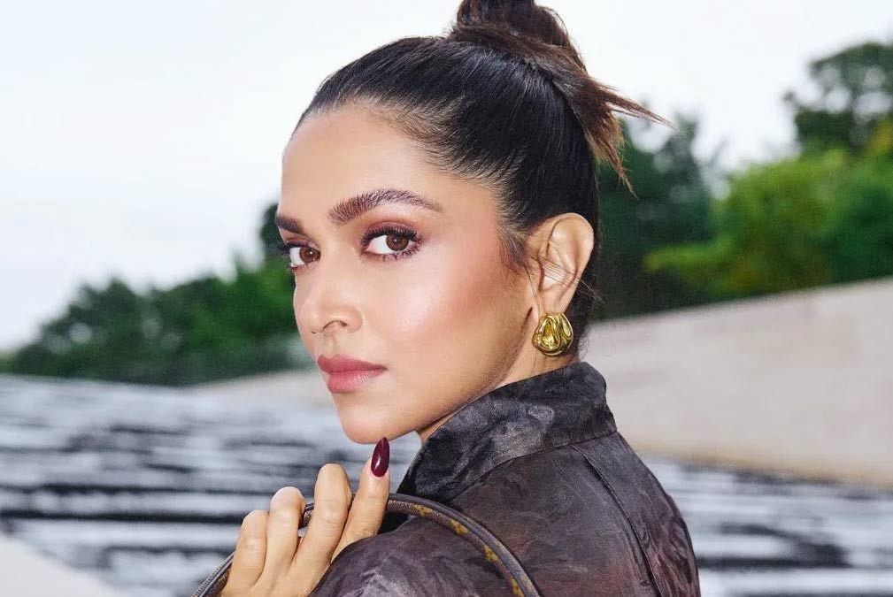 deepika padukone  అక్క‌డా దీపికా ప‌దుకొణే అదే తీరు