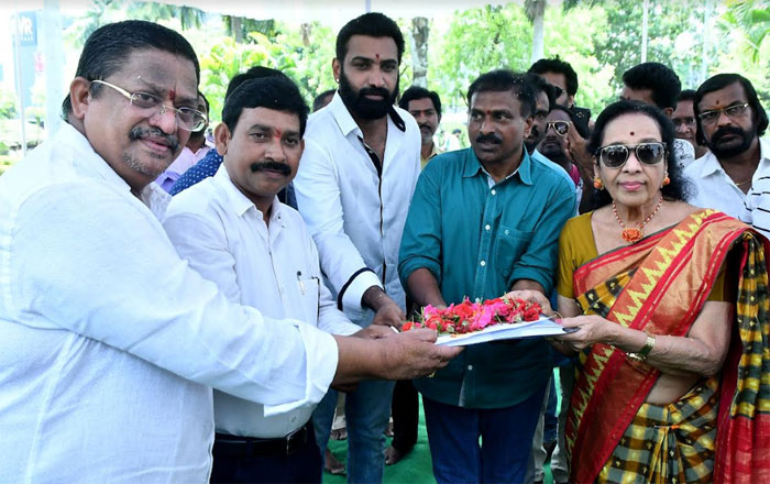 nandamuri tarakaratna,devineni nehru,movie,opening,details  ‘దేవినేని’గా నందమూరి హీరో..