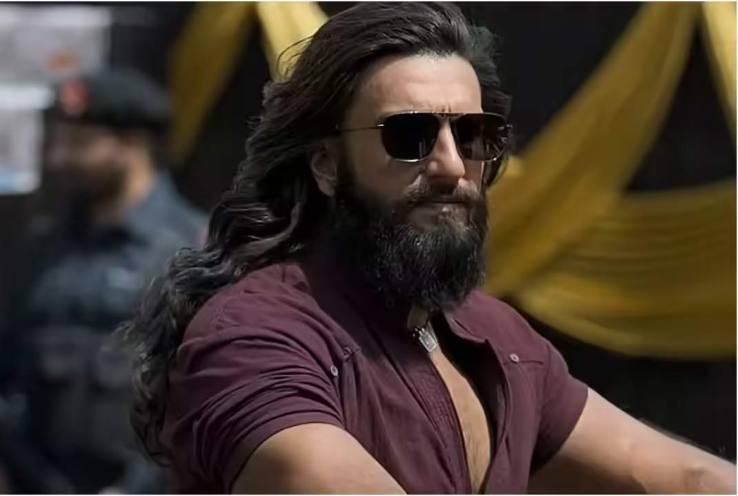 dhurandhar  ధురంధర్ భారమైనా భరిస్తున్నారు 