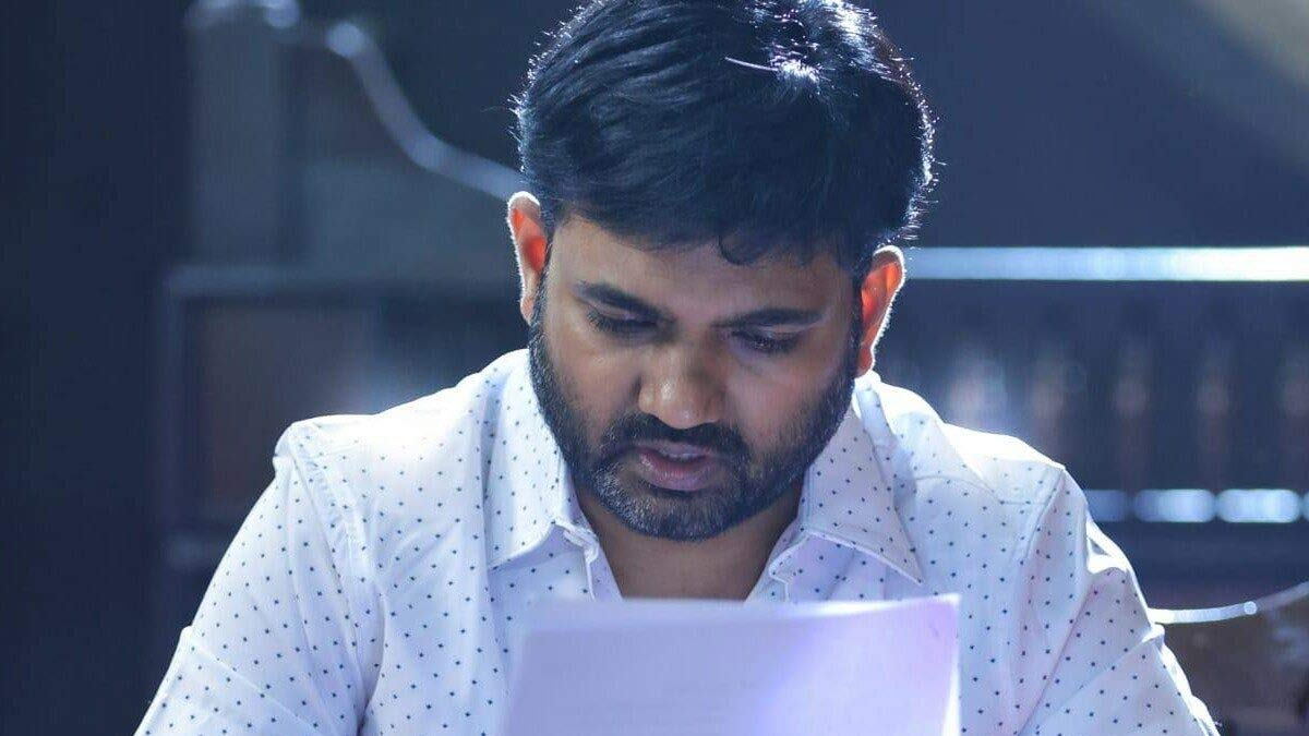 maruthi  మారుతి మ‌ళ్లీ డౌన్ అవ్వాల్సిందేనా