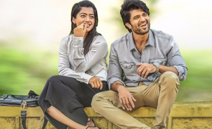 geetha govindam,kerala collections,flood relief  'గీతగోవిందం' టీమ్‌ని మెచ్చుకోవాల్సిందే! 