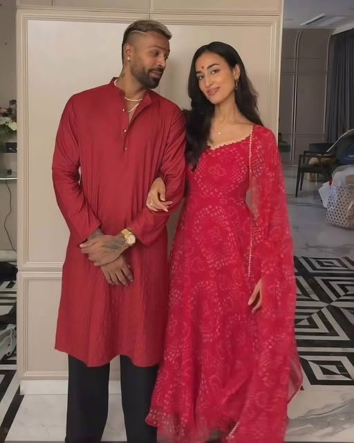 hardik pandya  ప్రేయ‌సికి హార్థిక్ ప్రేమ కానుక‌