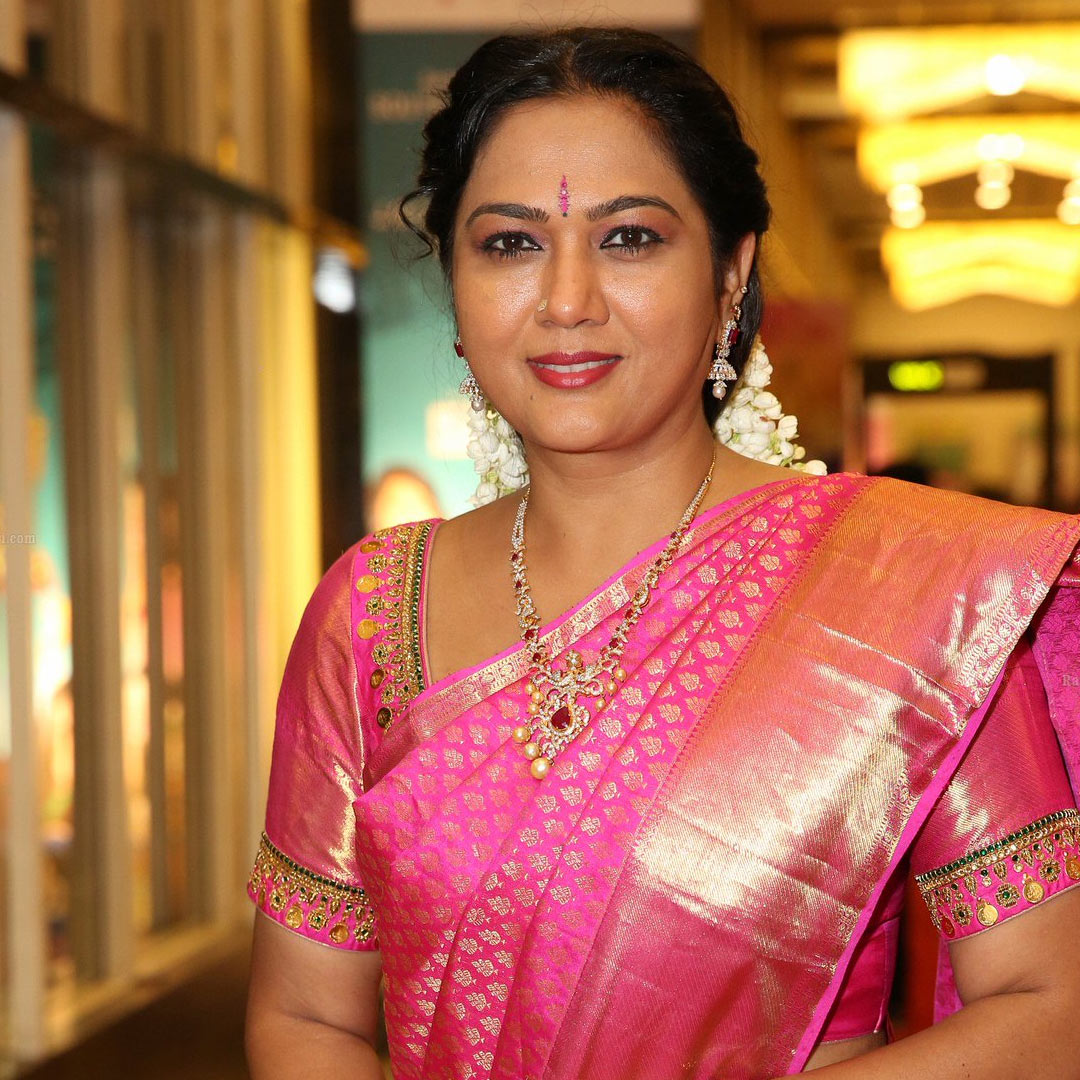 hema,actress hema,maa elections,maa  మొదటి తప్పుగా హెచ్చరించి వదిలేసారు 