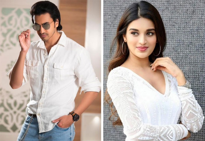 nidhhi agerwal,ashok galla,debut movie,ashok galla movie update,ismart shankar,sriram aditya  అశోక్ గ‌ల్లా డెబ్యూ మూవీ హీరోయిన్‌ ఎవరంటే..!