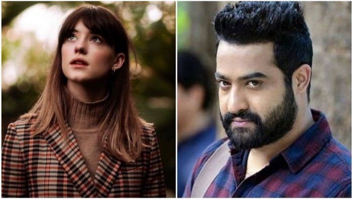 ram charan,ntr,rajamouli,rrr movie,daisy edgar jones,rrr update  ఆర్ఆర్ఆర్ కు హీరోయిన్ ఝలక్ 