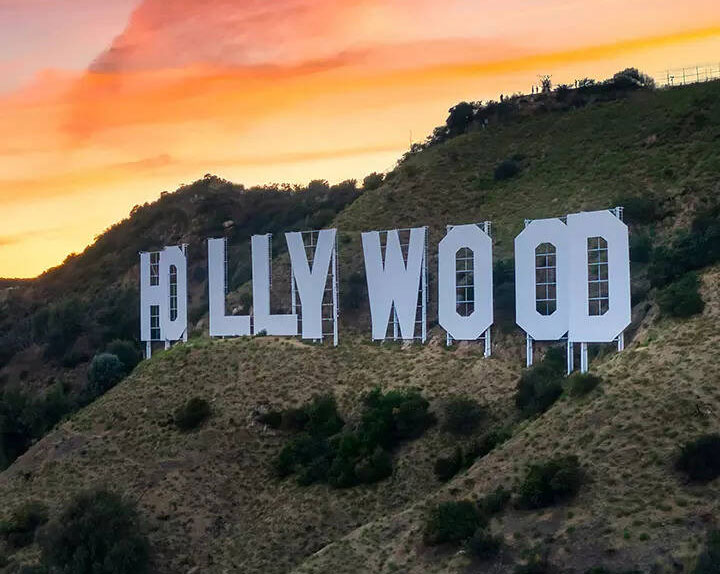hollywood  దేశంపై హాలీవుడ్ దండ‌యాత్ర‌