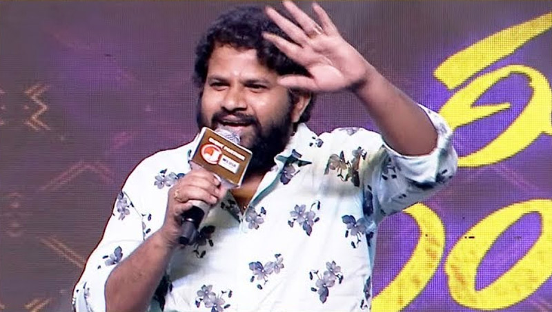 hyper aadi,tollywood,celebrities,telugu cinema industry,rules ranjann  మళ్లీ హైపర్ ఆది చేతికి మైక్.. ఇక అంతే!