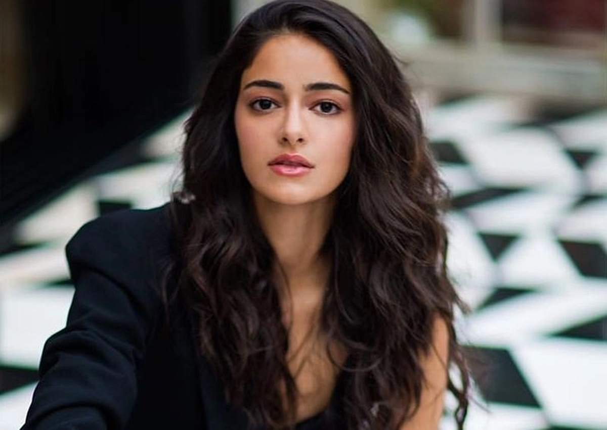 ananya pandey,vijay deverakonda,charmi,puri,hrithik roshan,varun dhawan  హృతిక్ అంటే ఇష్టం.. కానీ వరుణ్ ధవన్ తో సినిమా చేస్తా!