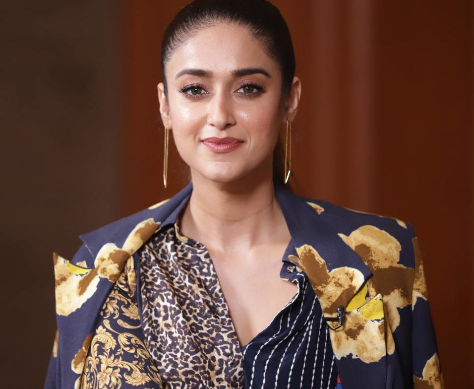 ileana,shocking comments,south film industry,film industry,ileana photos,ileana images  ఇండస్ట్రీపై ఇలియానా షాకింగ్ కామెంట్స్