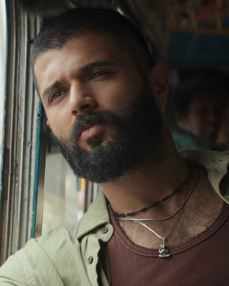 vijay devarakonda  దేవ‌ర‌కొండ‌పై తీవ్ర ఒత్తిడి