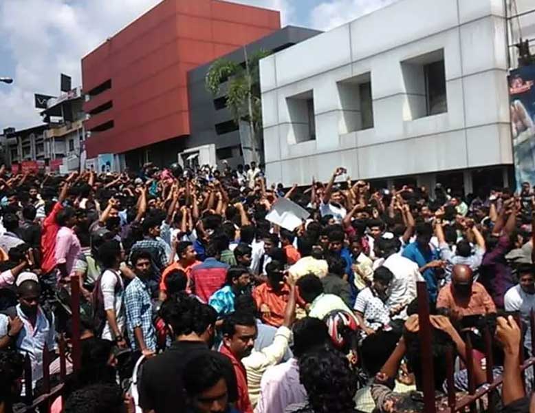 sankranthi season  ప్రేక్ష‌కులు అలా ఫిక్సైతే మిగ‌తా సీజ‌న్ల ప‌రిస్థితి ఏంటి