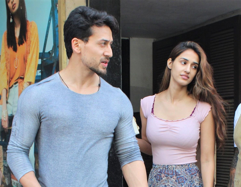 jackie shroff,tiger shroff,disha patani,tiger shroff and disha patani break up rumour  ఇంతకీ బ్రేకప్ అయ్యిందా? లేదా?