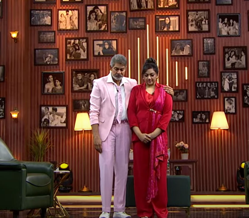 meena  మీనా కి సారీ చెప్పిన జగపతిబాబు 