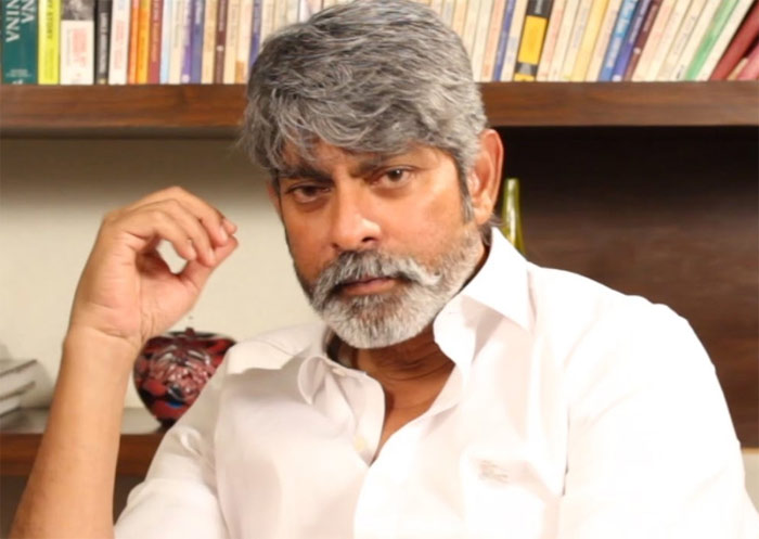 jagapathi babu,nandi awards controversy,rachayitha movie,legend  ఈ బాబు గారిలో ఈ కోణం కూడా ఉందా? 