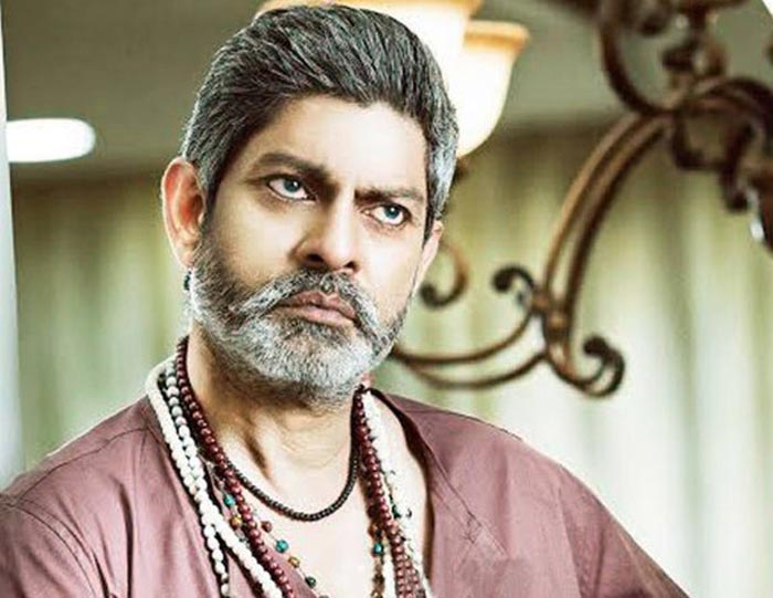 jagapathi babu,patel sir,jaggu bhai  బాబు కి బాగా తెలిసొచ్చింటుంది! 