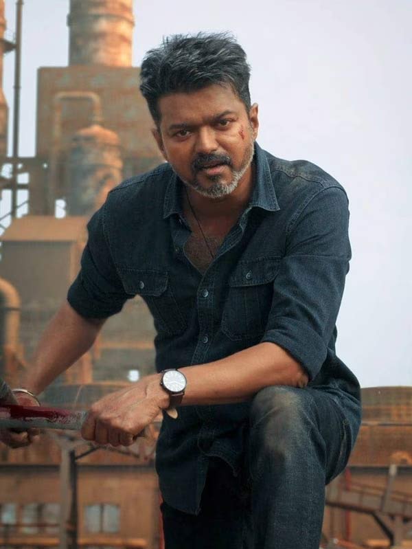 vijay  ఫ్యాన్స్ కి షాక్ - జన నాయకన్ పోస్ట్ పోన్ 