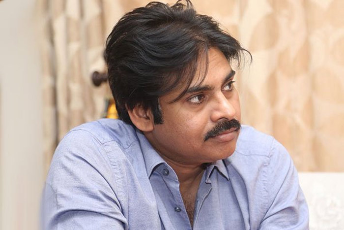 pawan kalyan,janasena,janasena chief,andhra jyothi newspaper office,pawan kalyan mistake  జనసేనాని తప్పు చేశాడు..! 