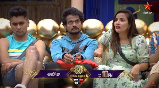 bigg boss 5,contestant jessie,bigg boss house,jessie health reasons,shanmukh,siri  బిగ్ బాస్ 5: జెస్సి వెళ్ళాడు.. షన్ను ఏడ్చాడు 