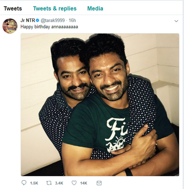 kalyan ram,jr ntr,birthday wishes,annaaa,nanna,jr ntr twitter  కళ్యాణ్‌రామ్‌, ఎన్టీఆర్...ద్రిష్టి తగులుతుందేమో! 