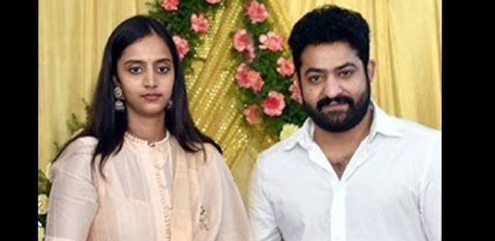 jr ntr,young tiger ntr,lakshmi pranathi,baby boy,abhay ram  బ్రేకింగ్: యంగ్ టైగర్ కి మరో బుల్లి టైగర్!