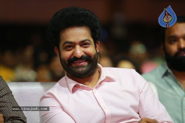 jr ntr,brother in law,nithin narne,teja,director teja,chitram sequel,chitram movie,debut hero nithin  బావమరిది సినిమాకి క్లాప్ కొట్టనున్న తారక్