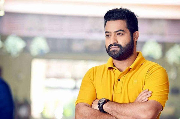 jr ntr,kannada star puneeth rajkumar,kannada movie remake ntr,jai lava kusa  రీమేక్‌ వైపు యంగ్‌ టైగర్‌ చూపు..! 