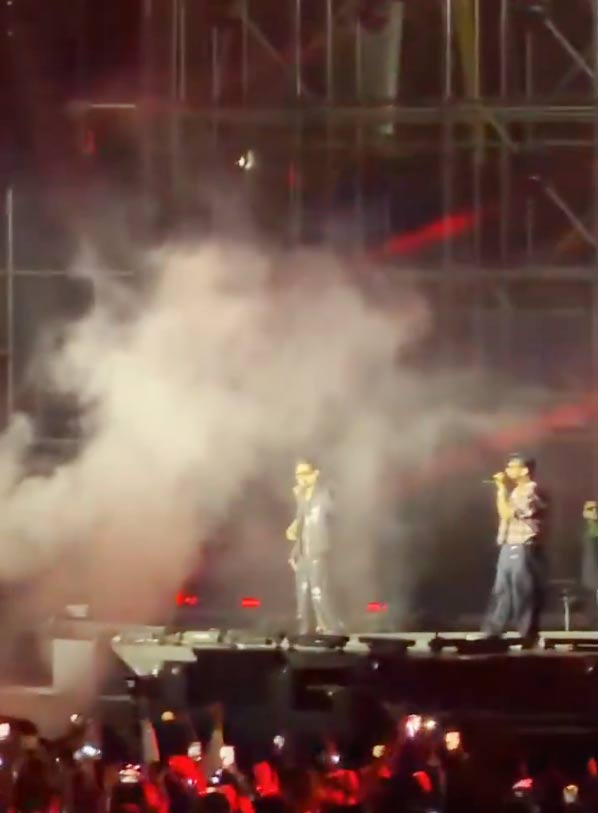 jr ntr  ఎన్టీఆర్ ఫ్యాన్స్ ఉడికిపోతున్నారు 