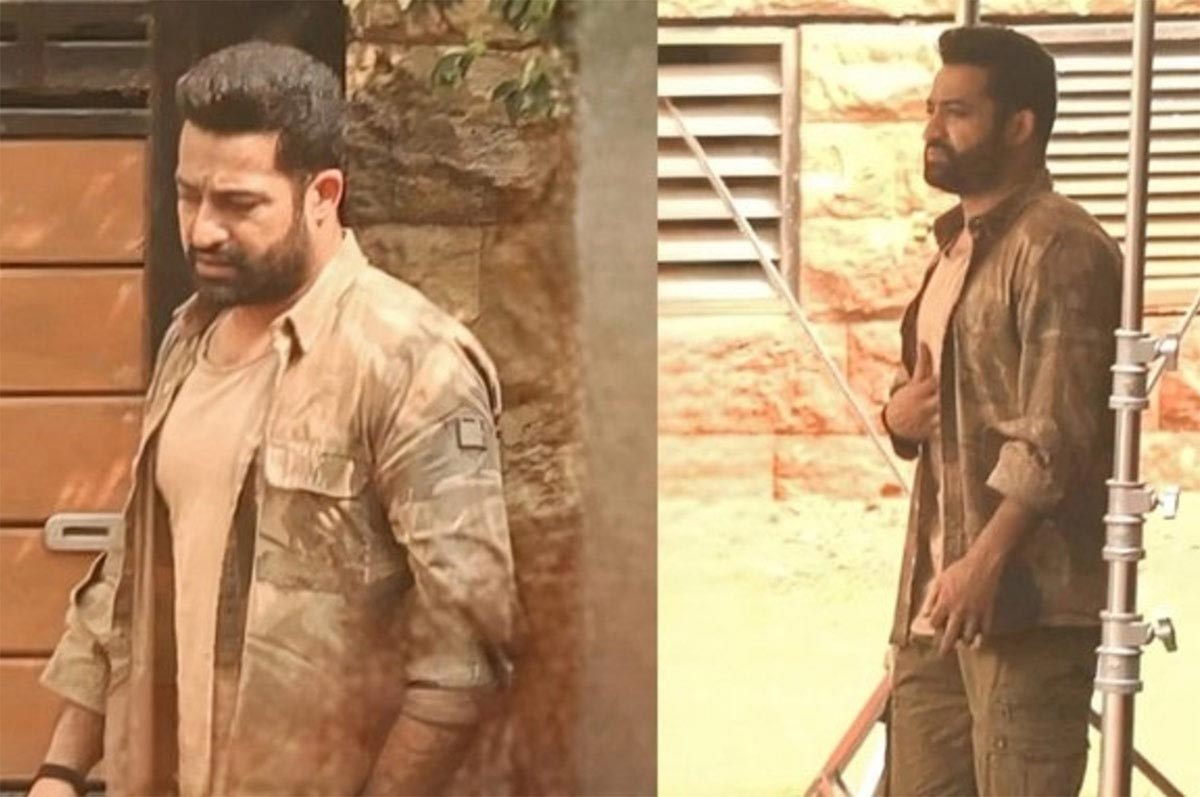   నెగిటివ్ పాత్రలో ఎన్టీఆర్.. ఫ్యాన్స్‌కి పండగే 