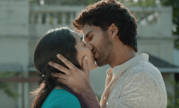 shahid kapoor,kiara advani,kabir singh,trailer,released  ప్రీతి పాత్రలో కియారా ఇరగదీసేసింది