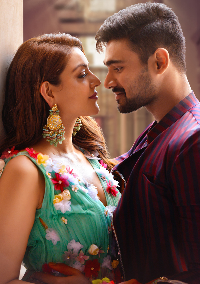 bellamkonda sai srinivas,kajal agarwal,kavacham  కాజల్ అందాల ఆరబోత... దేని కోసం!!