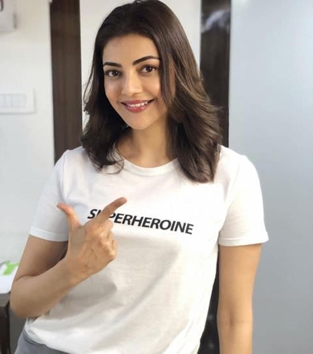 kajal aggarwal,live telecast,web series,premiere,february 12th  అన్నీ సూపర్బ్ గా సెట్ చేసుకున్న కాజల్