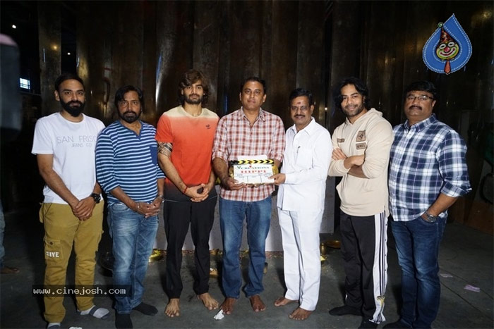 karthikeya,hippi,movie,launched  ‘RX 100’ హీరో ‘హిప్పీ’ మొదలైంది