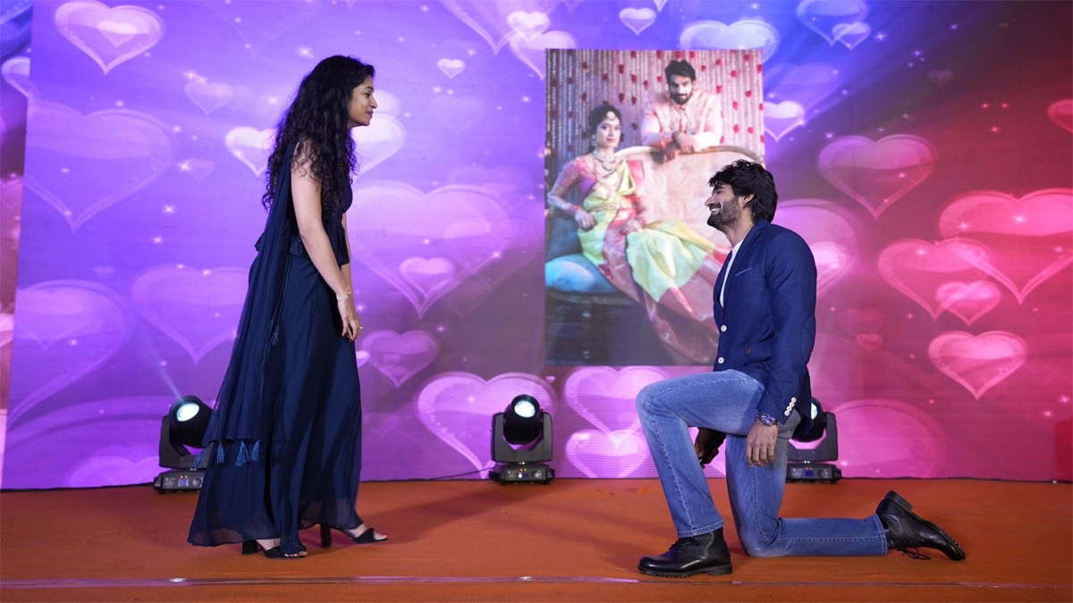 kartikeya,lohitha,filmy style,kartikeya wedsh lohitha,raja vikramarka event  కాబోయే భార్య కి అలా ప్రపోజ్ చేసాడు