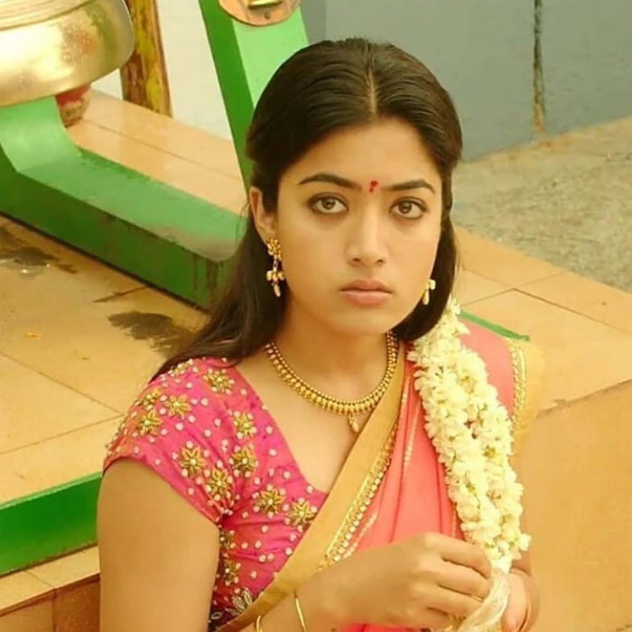 keerthy suresh,rashmika,parasuram,geetha govindam,sarkaru vaari paata movie  రష్మిక మాయలో ఆ దర్శకుడు