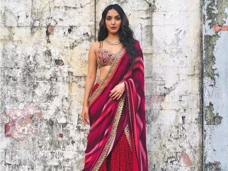 kiara advani,charging inr 4 cr,telugu film,ram charan,pan india movie,shershaah movie  కియారా అద్వాని పద్దతి మారింది 