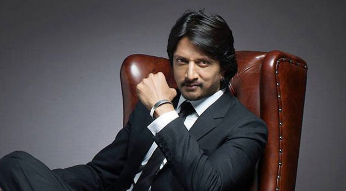 kiccha sudeep,suggestions,fans,only see my movies,dont do that,sudeep says  అభిమానం చూసి తట్టుకోలేకపోతున్న కిచ్చా!