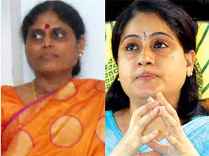 vijayamma,vijayashanthi,campaign,ap,telangana  లేడీస్టార్‌ క్యాంపెయినర్స్‌ జోరు పెంచారు! 