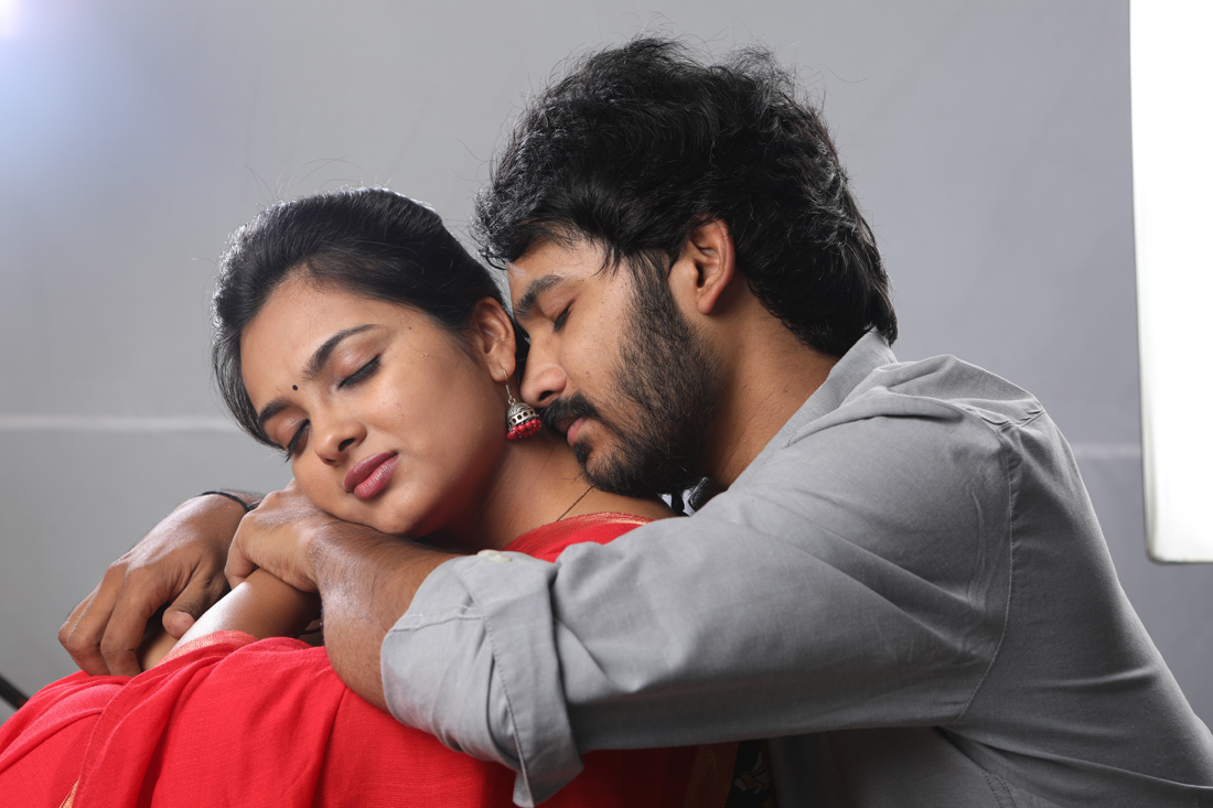 madhura wines,madhura wines movie,madhura wines on september 17th,sunny naveen,seema chowdary  సెప్టెంబర్ 17న మధుర వైన్స్