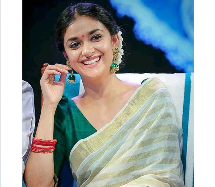 keerthi suresh,glow,latest pic,mahanati,heroine,keerthi suresh pic  పిక్: ‘మహానటి’లో ఆ.. గ్లో ఏది?