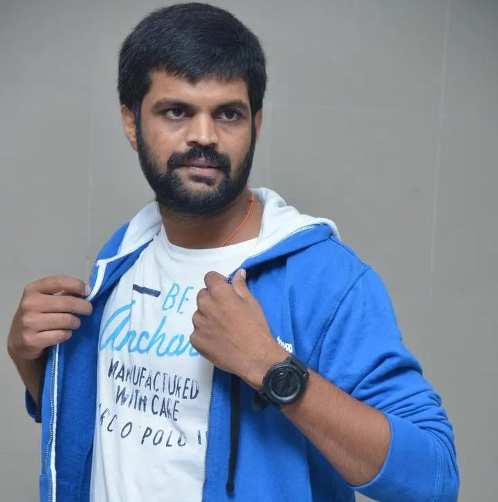 jabardasth mahesh,prabhas-maruthi film  ప్రభాస్-మారుతి ఫిల్మ్ పై మహేష్ కామెంట్స్