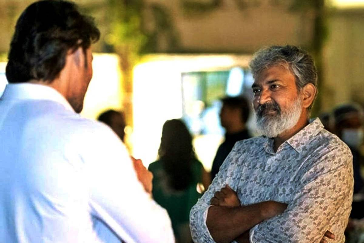 mahesh babu  రాజమౌళి నే మ్యానేజ్ చేసిన మహేష్ 
