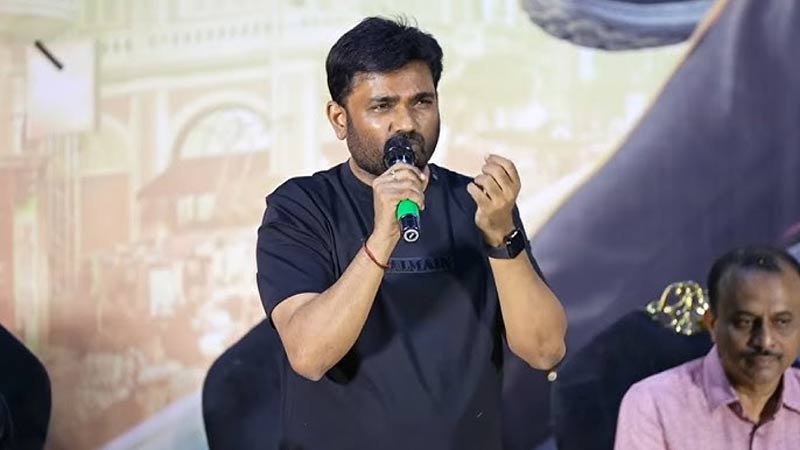 maruthi  రాజా సాబ్ సీక్వెల్ పై మారుతి హాట్ కామెంట్స్ 