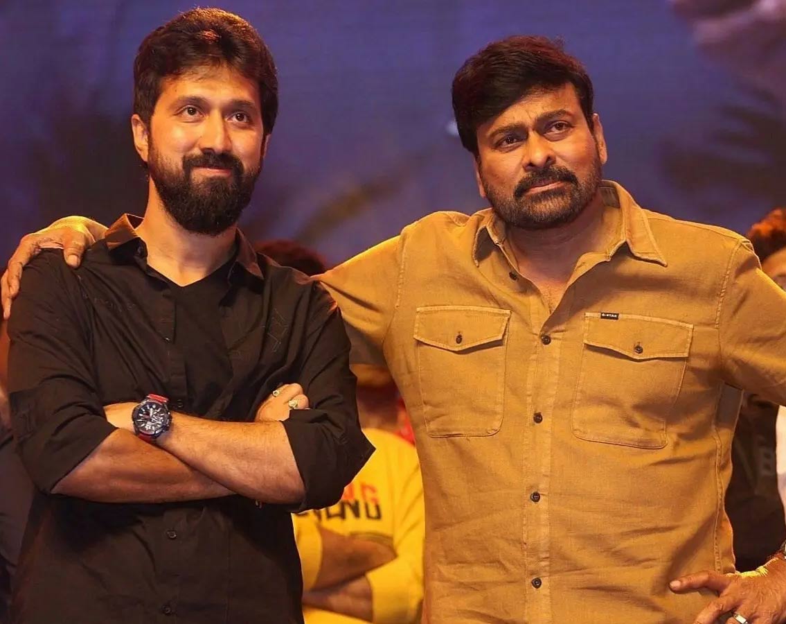 chiranjeevi   Mega 158 ఓపెనింగ్ పోస్ట్ పోన్ 