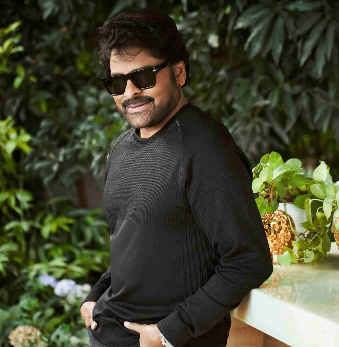 chiranjeevi  సినీ కార్మికుల పాలిట మెగా సంజీవని!