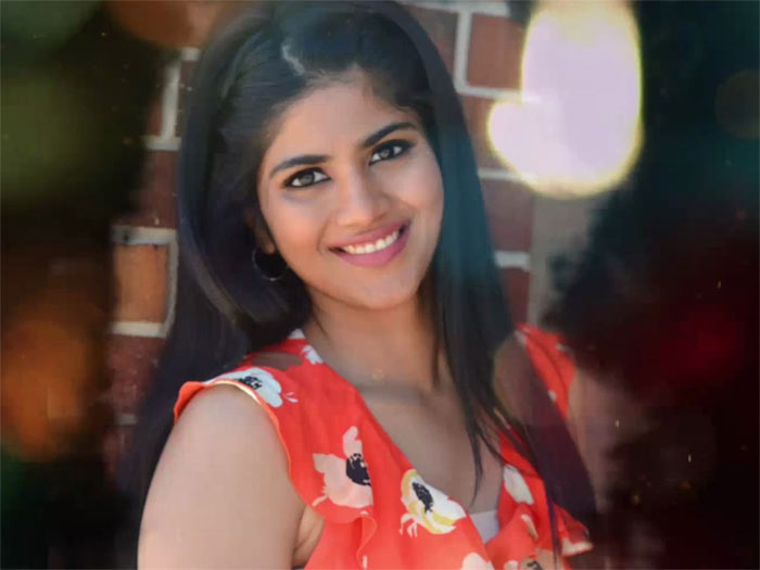 megha akash,lie movie,nithiin,affair  'లై' భామ ఆ పుకార్లను ఖండించింది!