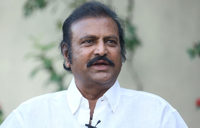 mohan babu,fires,review,writers,suggestions  రివ్యూలు అలా ఇవ్వొచ్చుగా: మోహన్ బాబు!