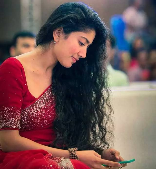 sai pallavi  రుక్మిణి ఛాన్సే లేదు - సాయి పల్లనే సుబ్బలక్ష్మి